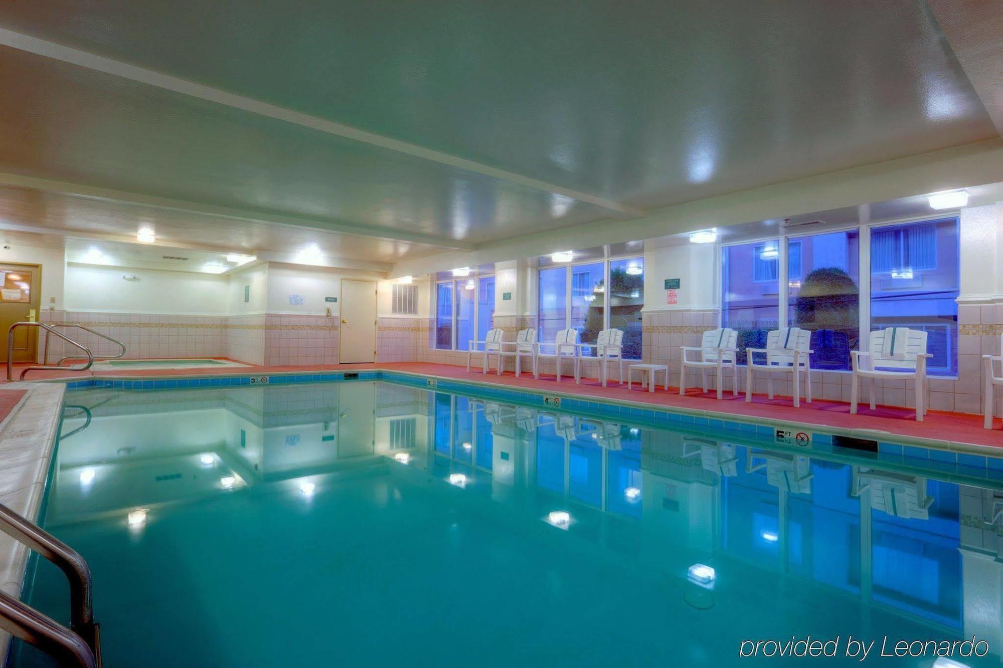 Country Inn & Suites By Radisson, Chester, Va Dış mekan fotoğraf